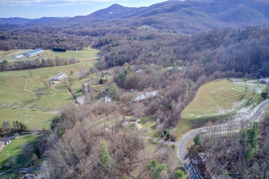 8321 Poplar Springs Ln, Roanoke, VA 24018 - photo 2