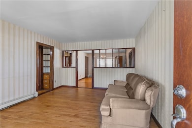 1st floor living room