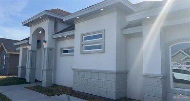 819 Whitewing St, Alamo, TX 78516 - photo 3