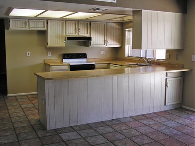 2215 S Extension Rd, Mesa, AZ 85210 - photo 5