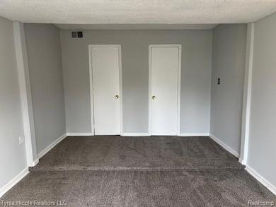 6357 Denton Rd, Belleville, MI 48111 - photo 7