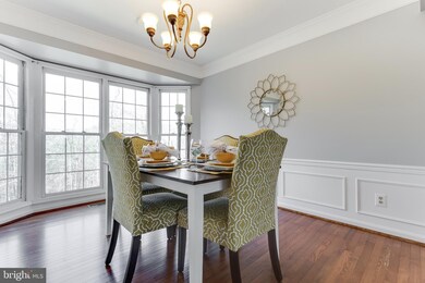 2870 Chevoit Hill Ct, Woodbridge, VA 22191 - photo 7