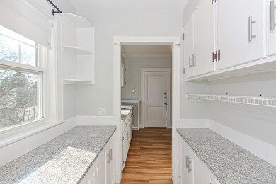 117 Beaumont Ave unit 2, Newtonville, MA 02460 - photo 5