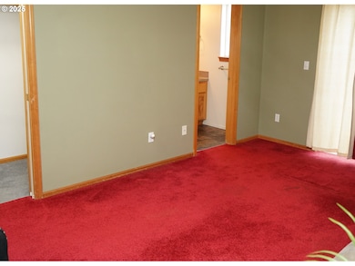 507 Littlewood Ln, Eugene, OR 97404 - photo 7