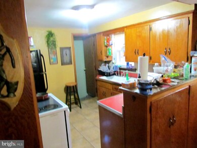 3403 Cool Spring Rd, Adelphi, MD 20783 - photo 5