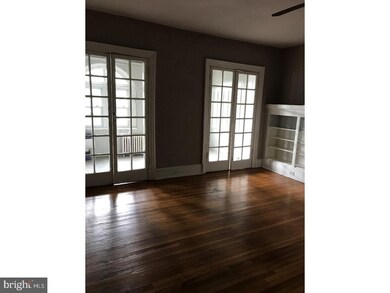 5221 Wissahickon Ave, Philadelphia, PA 19144 - photo 4