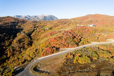 5941 E Legacy Mountian Dr unit 21, Huntsville, UT 84317 - photo 2