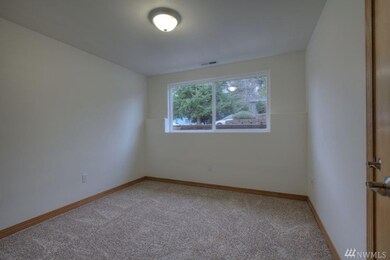 1811 S 233rd St, Des Moines, WA 98198 - photo 5