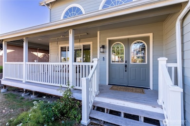 14636 46th Ave S, Tukwila, WA 98168 - photo 2