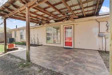 View of patio / terrace featuring a ceiling fan, central air condition unit, and fence