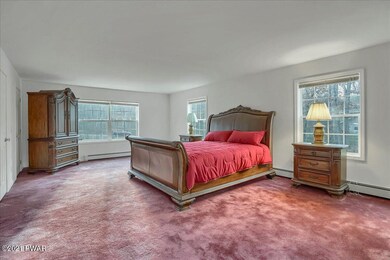 116 Bayberry Dr, Dingmans Ferry, PA 18328 - photo 5