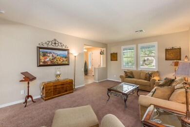 6) FORMAL LIVING