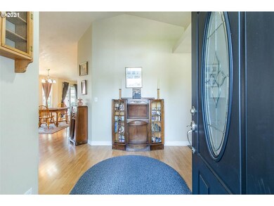 78 Sandalwood Loop, Creswell, OR 97426 - photo 3