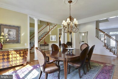 15113 Vicars Way, Gaithersburg, MD 20878 - photo 2