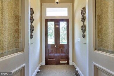 405 Warren Ave, Baltimore, MD 21230 - photo 2