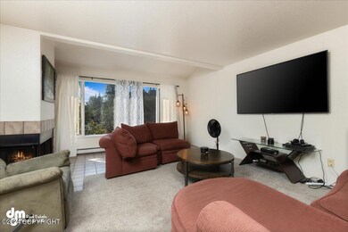 07-Living Room 20240823-DW-2893