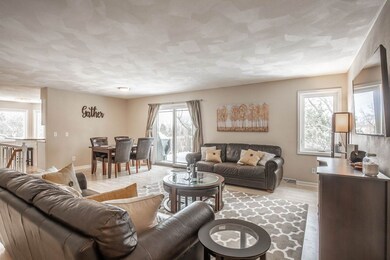 5564 Colleen Cir, Fitchburg, WI 53711 - photo 3