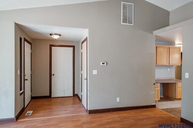 1409 Briar Rd, Independence, OR 97351 - photo 4