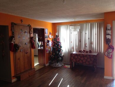 715 E Susquehanna St, Allentown, PA 18103 - photo 3