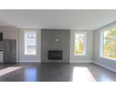 202 Rawson Rd unit 3, Brookline, MA 02445 - photo 5