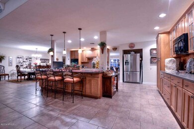 10522 W Wheatridge Dr unit 38, Sun City, AZ 85373 - photo 6