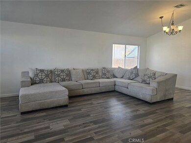 37623 Teal St, Palmdale, CA 93552 - photo 4