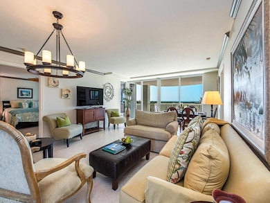 St. Laurent at Waterpark Place Condos unit 502, Naples, FL 34108 - photo 4