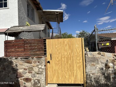 4806 N Stevens St unit 4808, El Paso, TX 79930 - photo 2