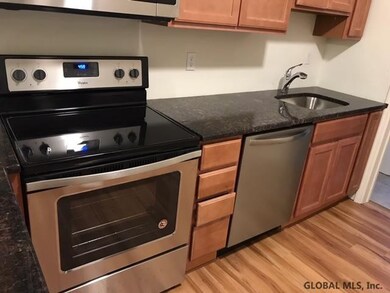 34 Exchange St unit 2nd floor, Albany, NY 12205 - photo 4