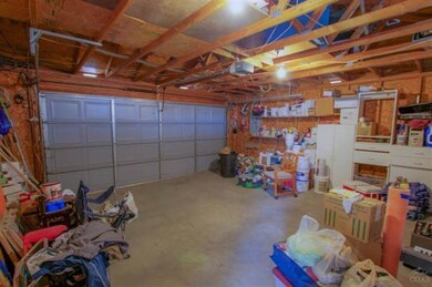 3157 SW Reindeer Ct, Redmond, OR 97756 - photo 7