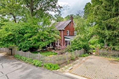 Montford home with an extra LOT! Off street parkin