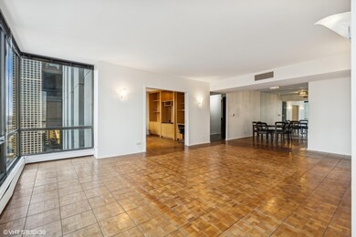 100 East Bellevue unit 30C, Chicago, IL 60611 - photo 5