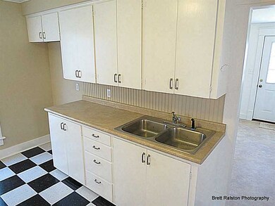 701 N 3rd St, Rogers, AR 72756 - photo 6