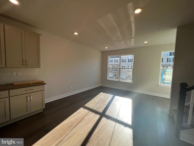 805 Pecan Rd, Spring City, PA 19475 - photo 6