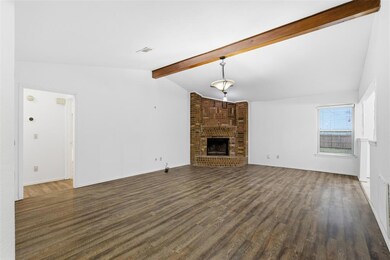 612 NE 14th St, Moore, OK 73160 - photo 7