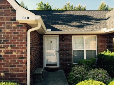 619 E Lane St, Shelbyville, TN 37160 - photo 4