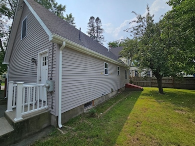 68 Fargo St, Springfield, MA 01119 - photo 3