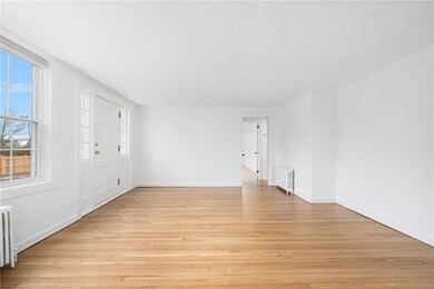 54 Coggeshall Ave unit 1, Newport, RI 02840 - photo 6