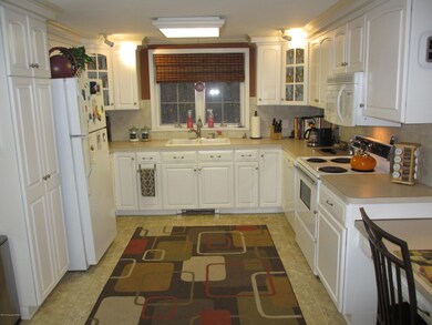 SWEET KITCHEN