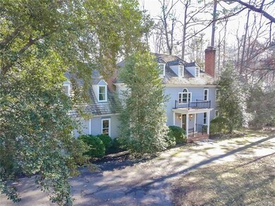 Circle driveway