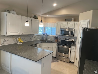 3702 W Angus Dr, South Jordan, UT 84009 - photo 4