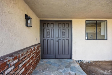 2904 Brock Way, Bakersfield, CA 93306 - photo 5