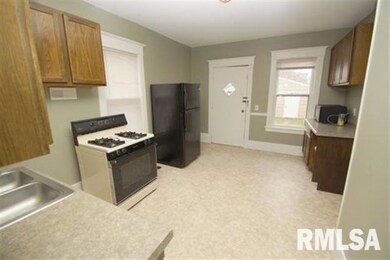 735 Sylvan Ct, Davenport, IA 52803 - photo 6