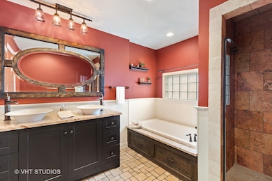 28W451 87th St, Naperville, IL 60564 - photo 4