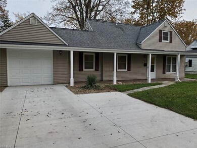 3 BEDROOM BUNGALOWNEW DRIVEWAY AND GARAGE FLOOR