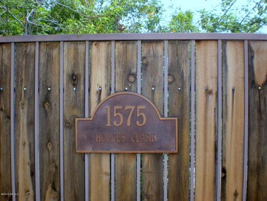Front Gate2