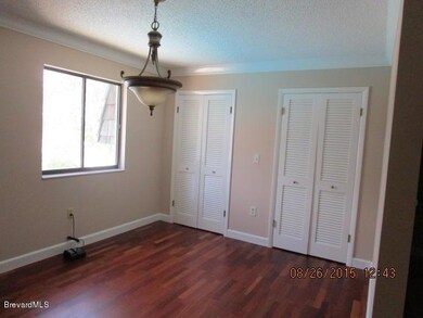 Formal Dining