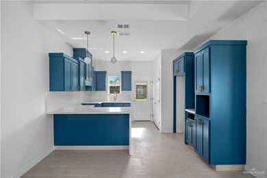 1005 Emerald Dr, Weslaco, TX 78596 - photo 4