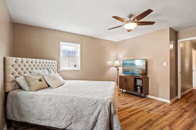 229 N 5th Ave, Beech Grove, IN 46107 - photo 6