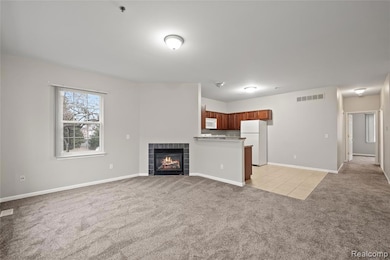 14531 Vauxhall Dr unit 92, Sterling Heights, MI 48313 - photo 6